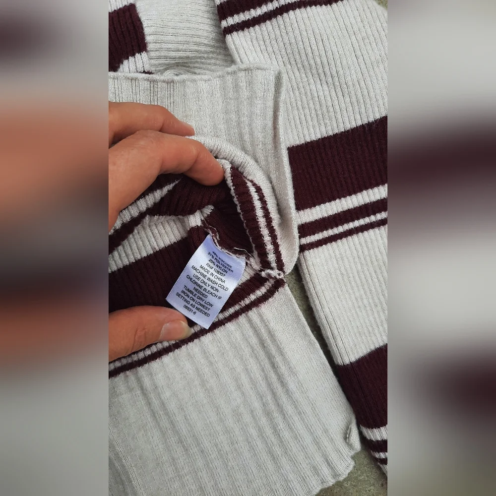 Vtg Arizona 70s Style Retro Cropped Striped Sweater Mockneck Y2k
